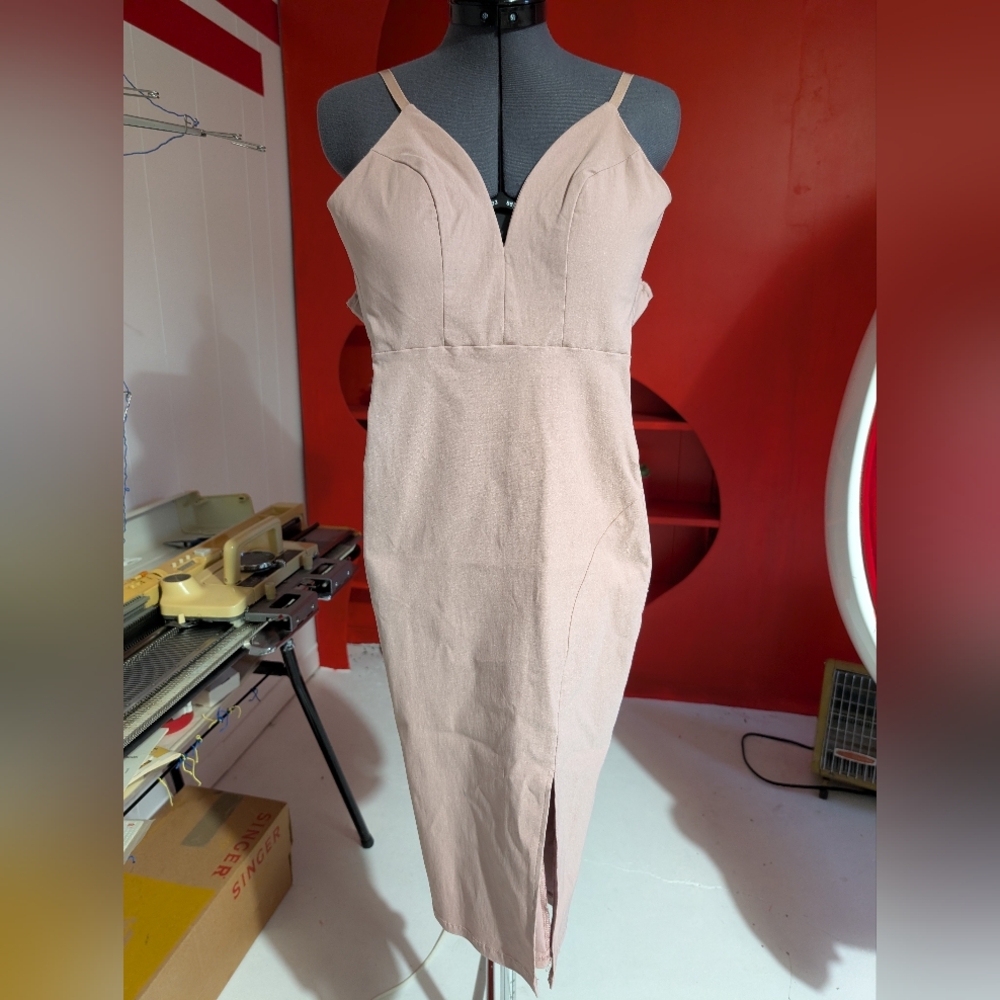Elegant Tan Sleeveless Dress